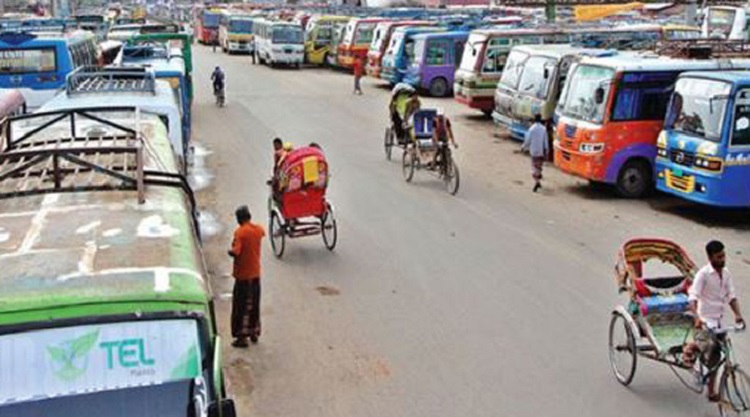 এভারেস্ট থেকে নামিয়ে আনা হলো ৩৪ হাজার কেজি বর্জ্য