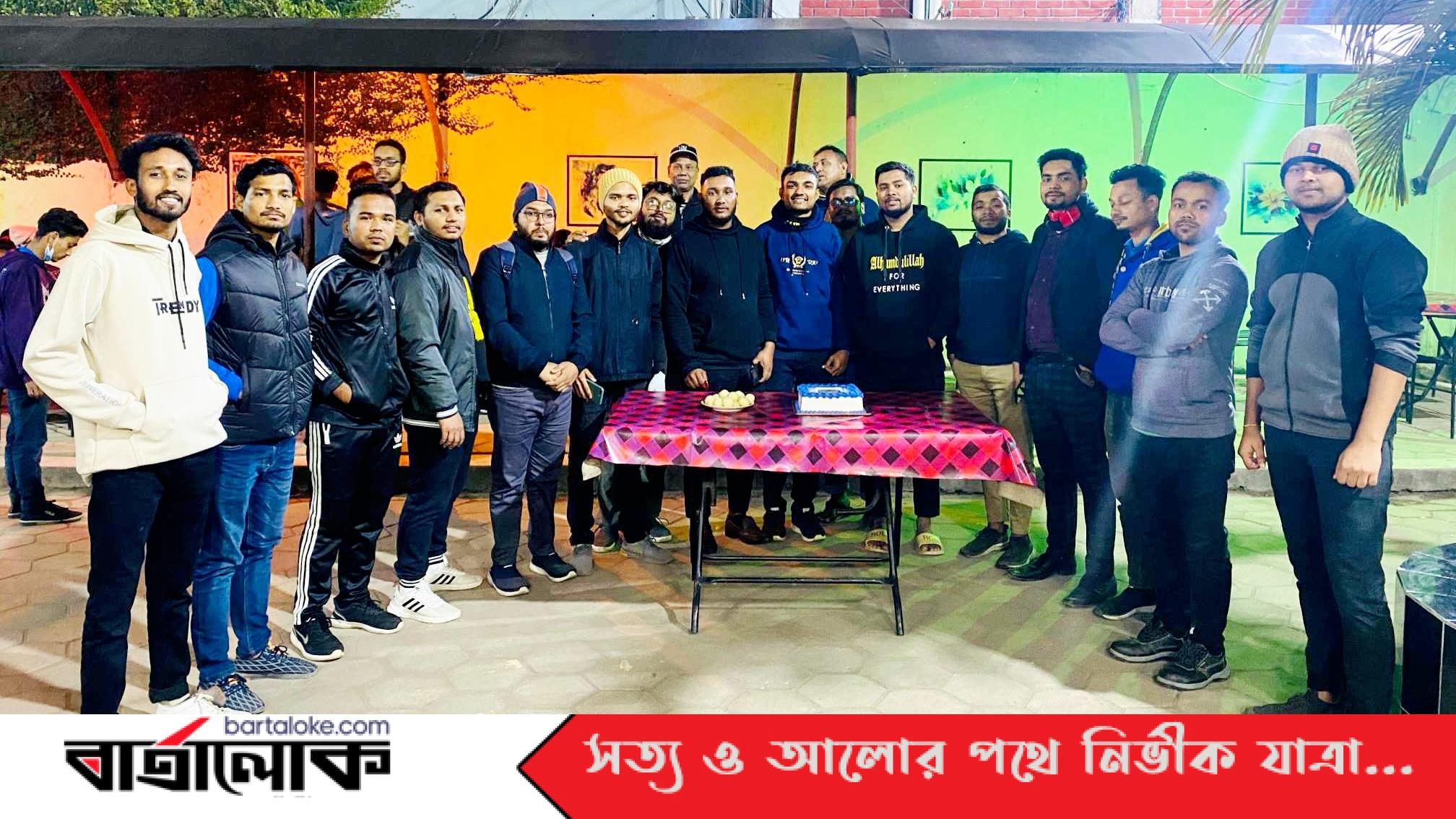 স্বেচ্ছাসেবী সংগঠন তারুণ্যের রক্তদান ফাউন্ডেশনের ৫ম প্রতিষ্ঠা বার্ষিকী পালিত.